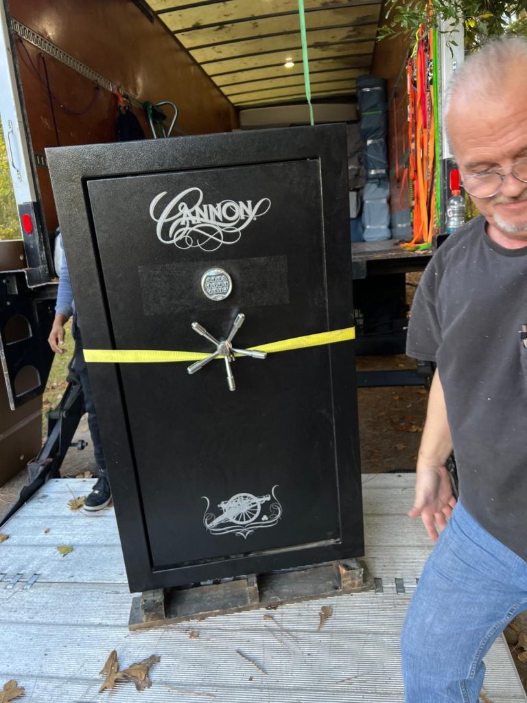moving appliances - Estrada Pro Moving